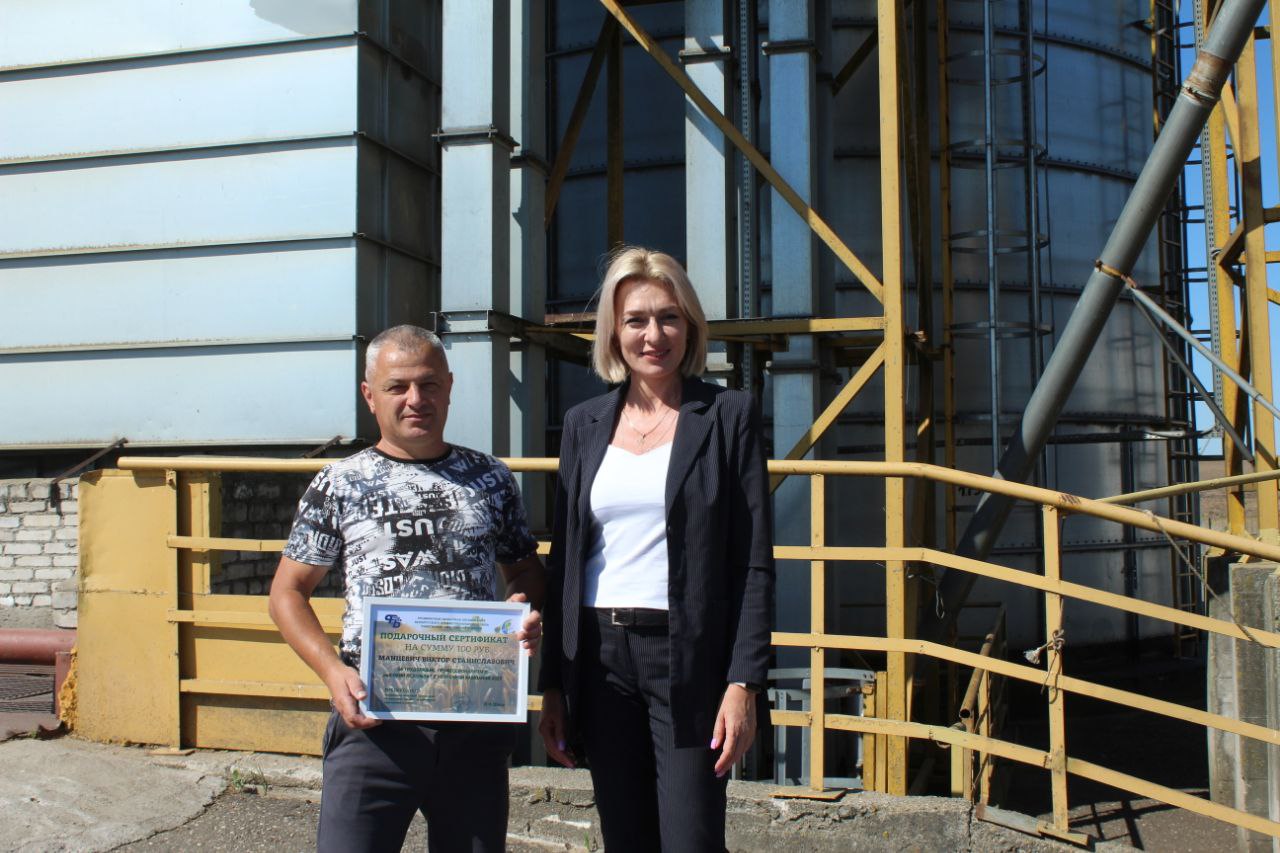 photo 5278270135838306921 y