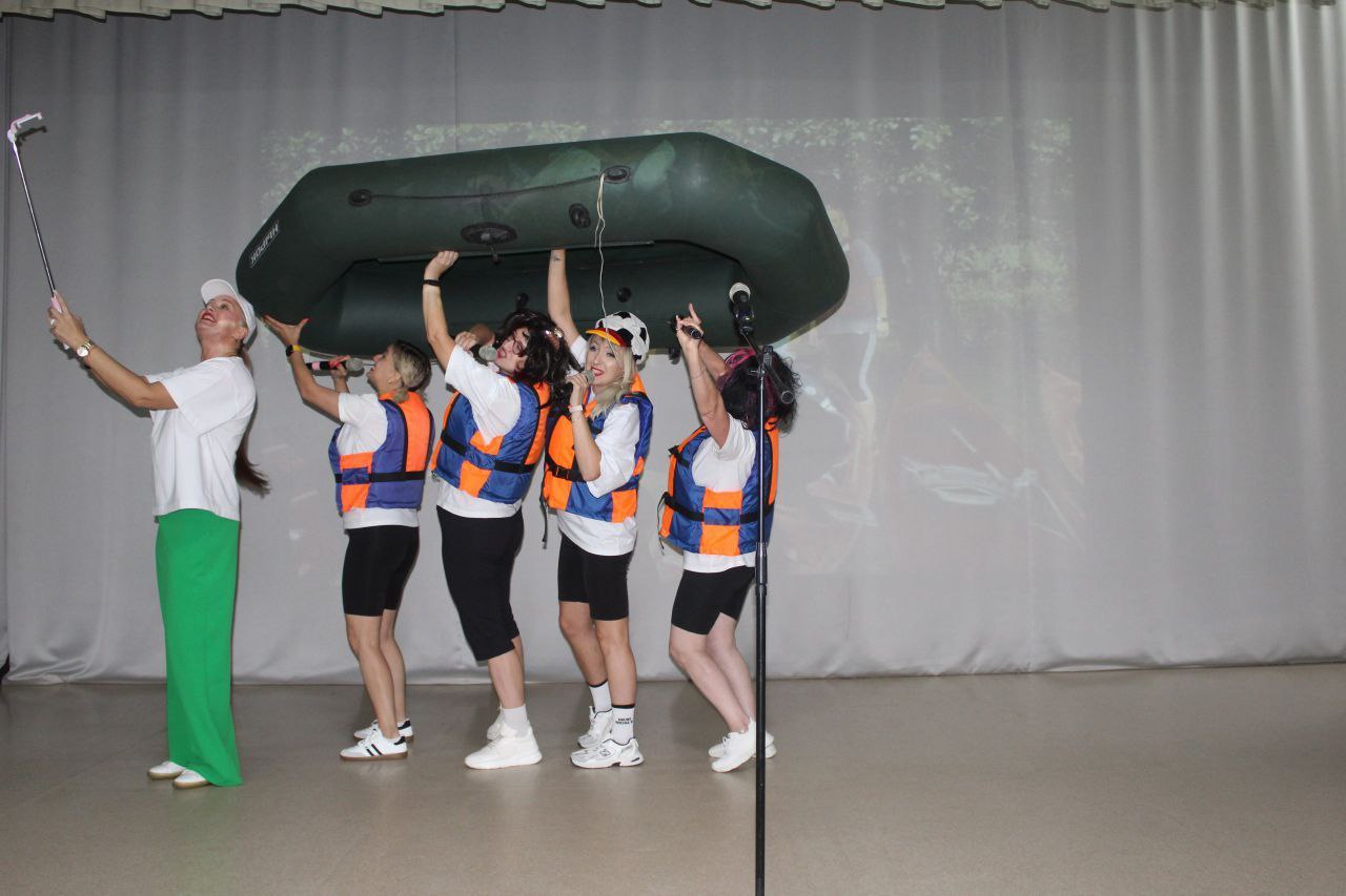 photo 5337032040136179266 y