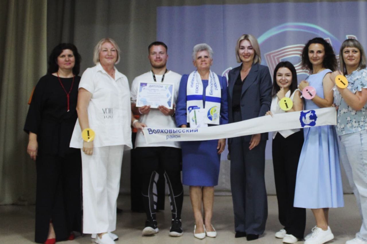 photo 5337032040136179634 y