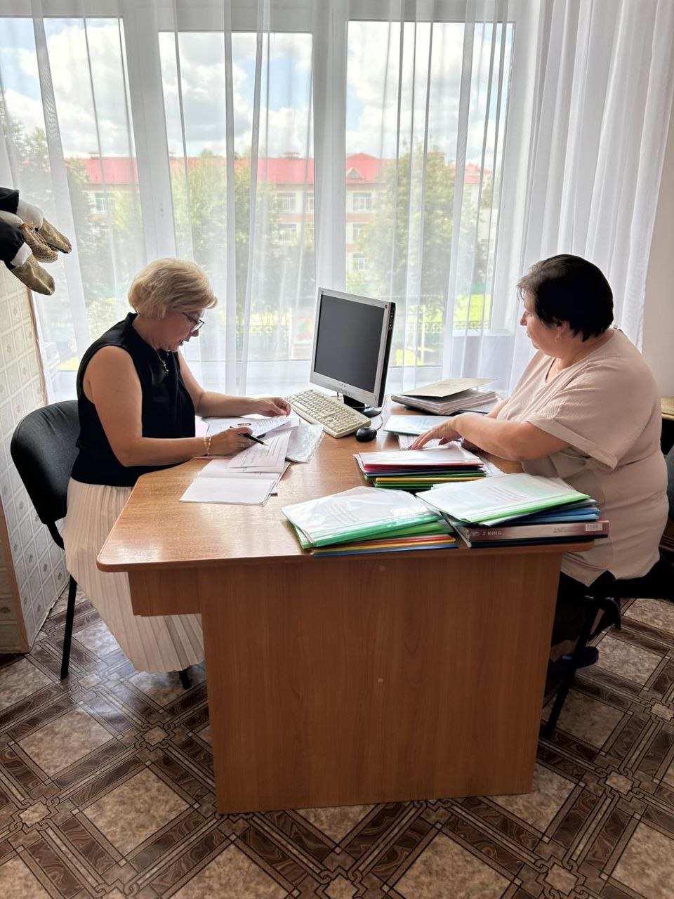 photo 5278270135838306706 y