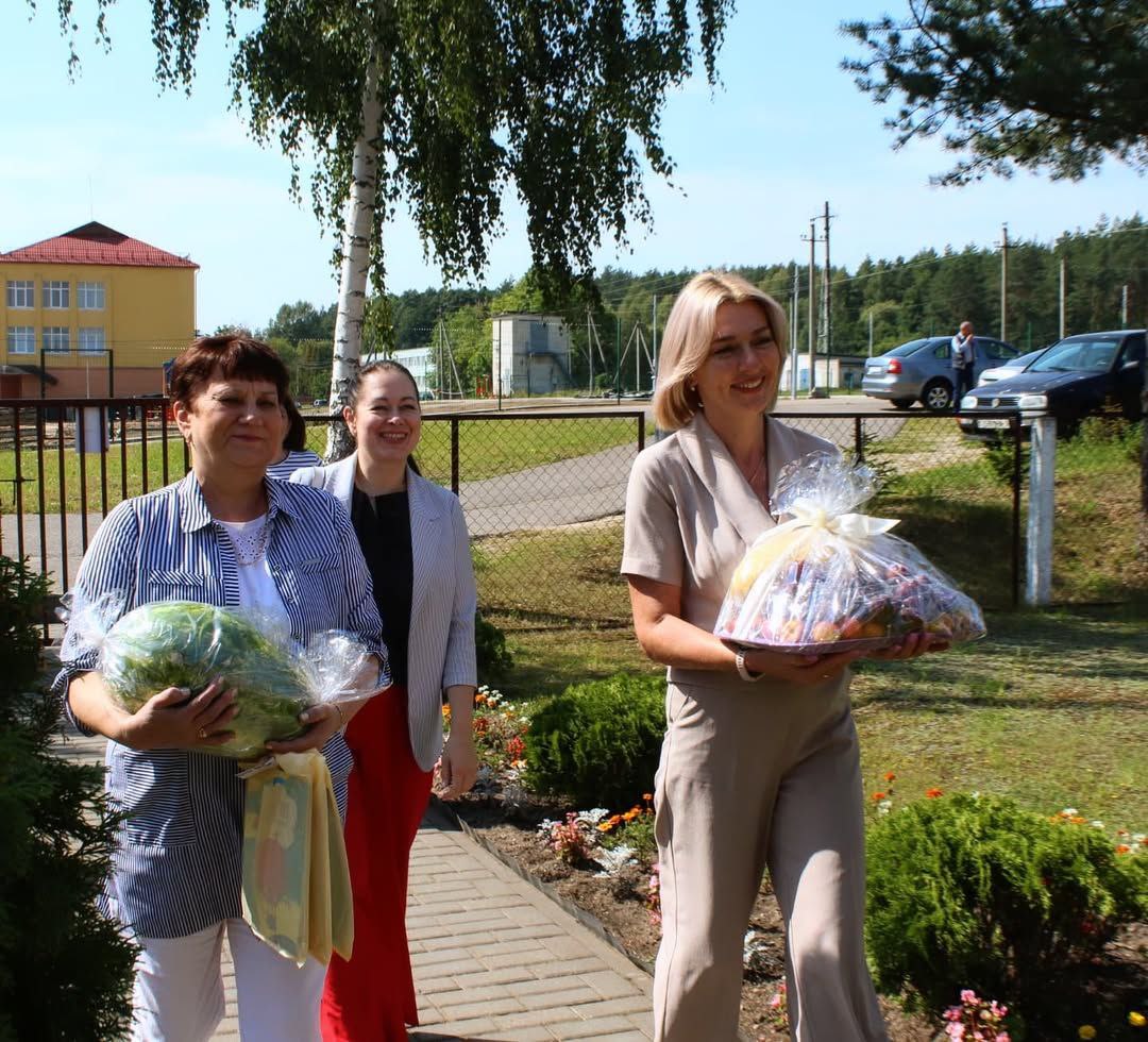 photo 5298736969263743035 y