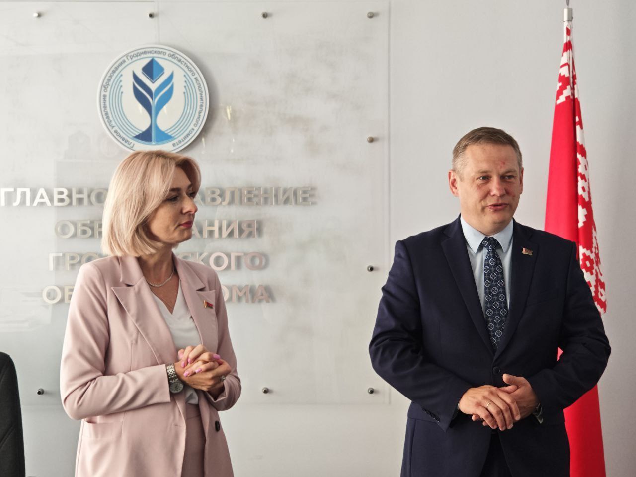 photo 5300988769077427148 y