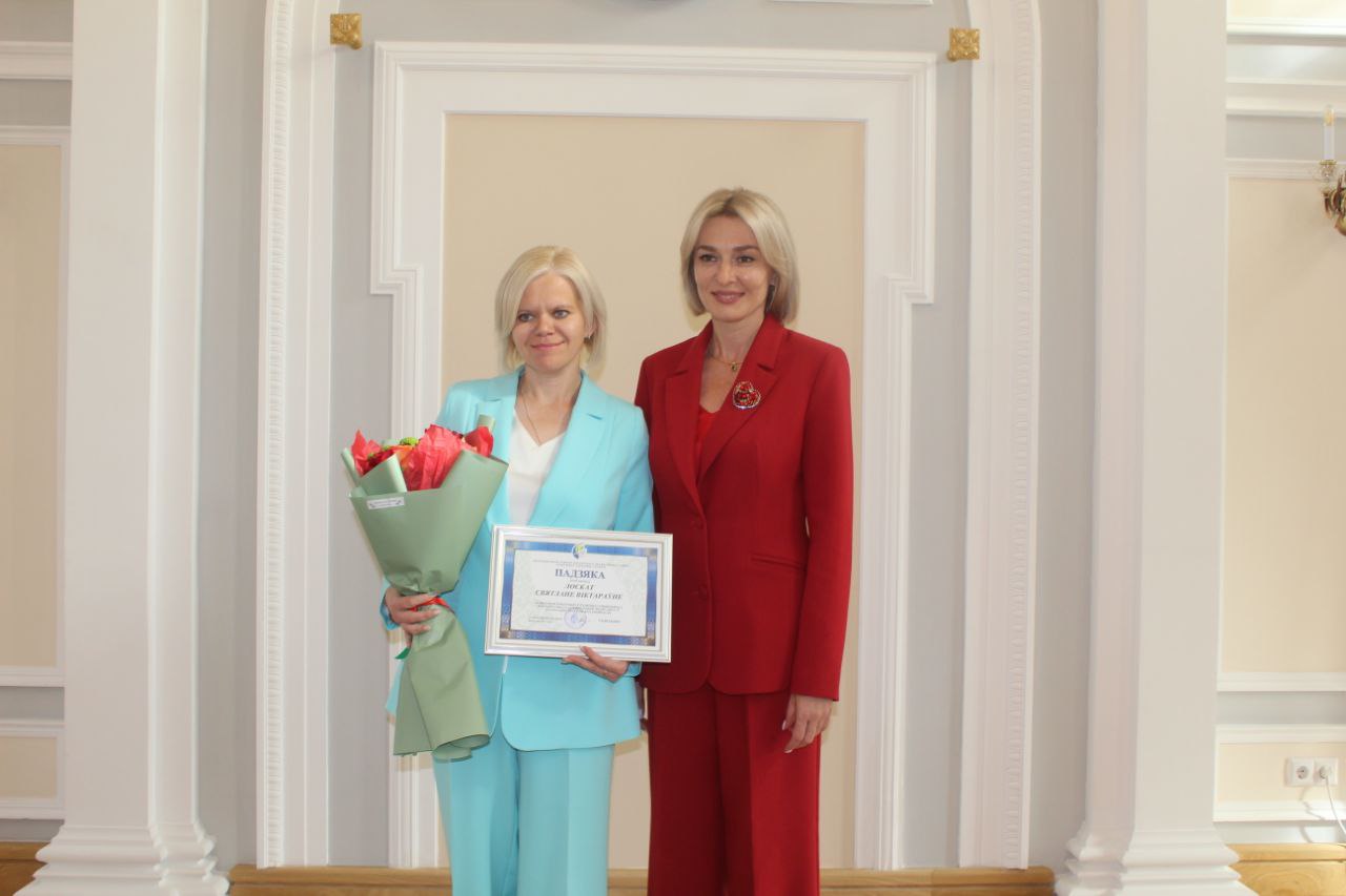 photo 5402368001765931382 y