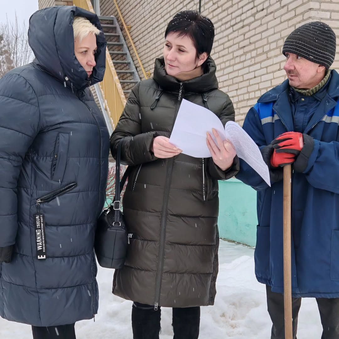 photo 5429534460190854222 y