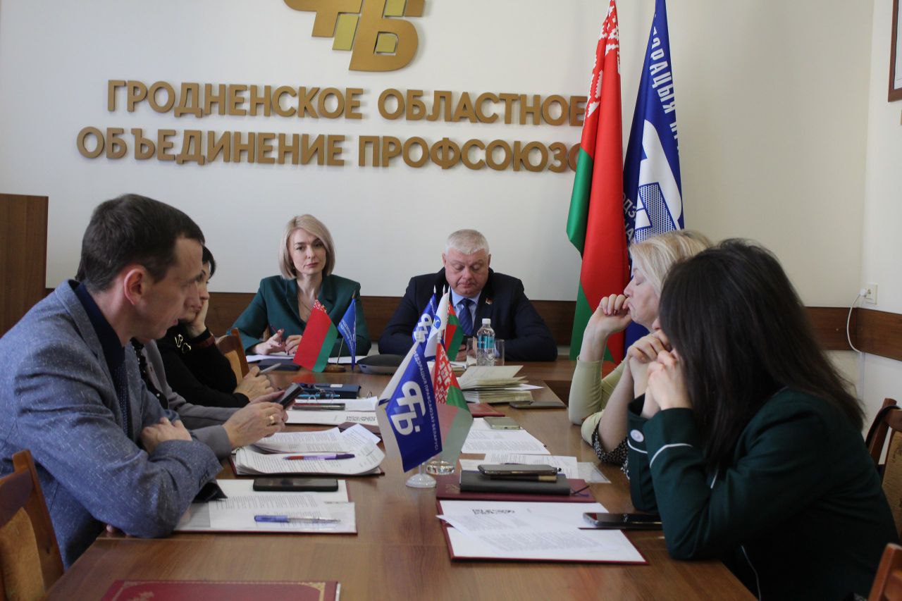 photo 5440401564968357291 y