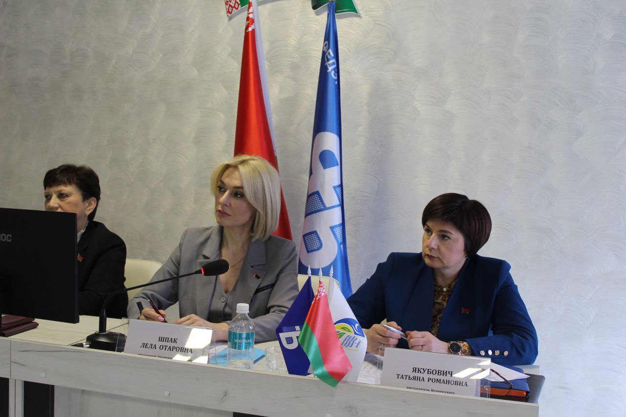 photo 5257979357421048052 y