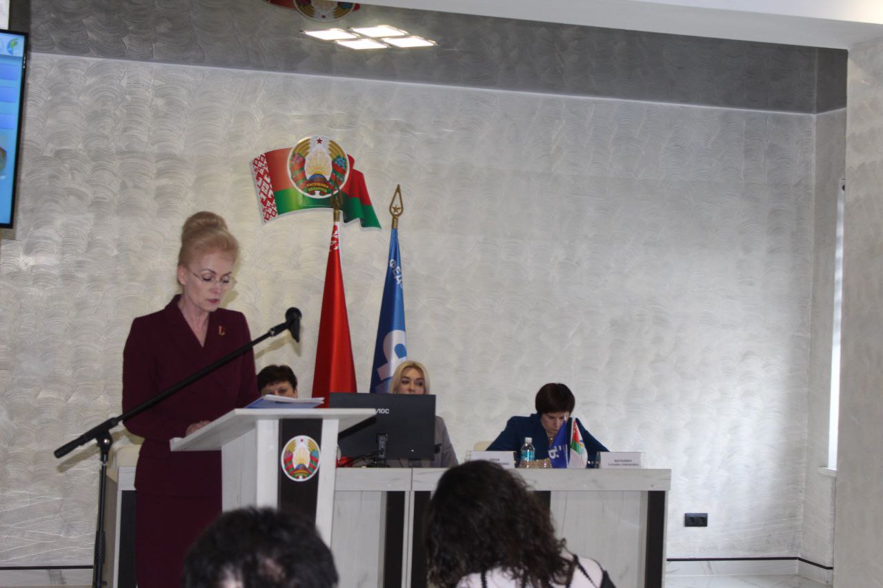 photo 5257979357421048054 y