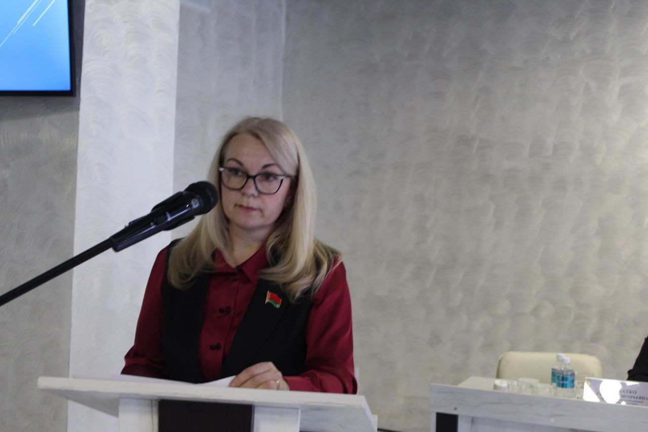 photo 5257979357421048056 y